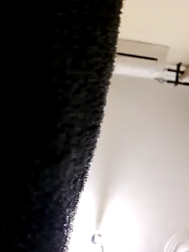 Snapshot of -Arab_milf- chatting on 03-22-25, 10:39 -Arab milf- online show from 03-22-25, 10:39