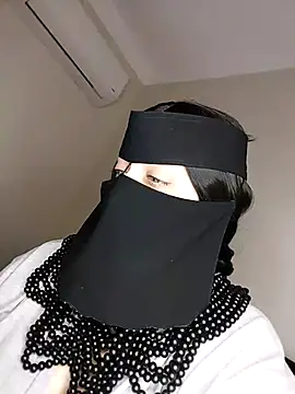 Snapshot of -Arab_milf- chatting on 02-18-25, 05:53 -Arab milf- online show from 02-18-25, 05:53