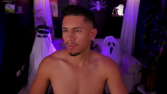 Aaronfox x online show from 10-11-25, 12:17