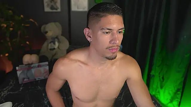 Aaronfox x online show from 03-10-26, 10:25