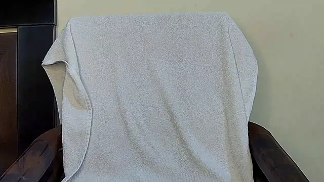 MIss-Naina online show from 10-27-25, 07:20