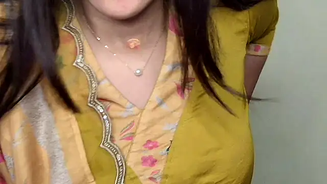 MIss-Naina online show from 11-27-25, 03:29