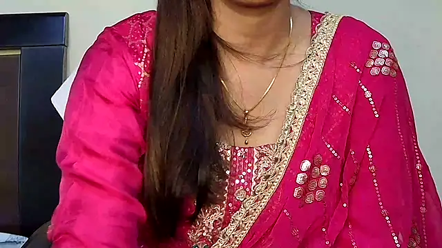 MIss-Naina online show from 10-19-25, 07:55