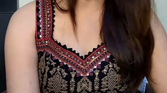 MIss-Naina online show from 10-25-25, 07:29