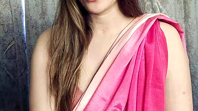 Snapshot of MIss-Naina chatting on 07-03-26, 10:33 MIss-Naina online show from 07-03-26, 10:33