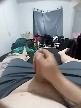 Snapshot of luluankle chatting on 03-09-26, 06:33 luluankle online show from 03-09-26, 06:33