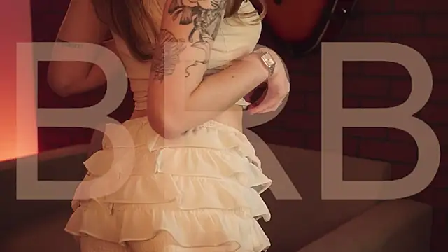 EllieCutes online show from 02-27-26, 08:14