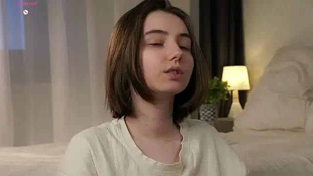 MeghanElson online show from 04-07-26, 12:51