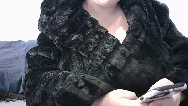 busty-bella1 online show from 09-29-25, 09:27