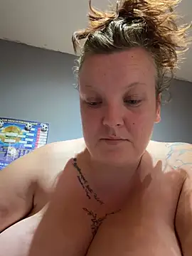 Snapshot of busty-bella1 chatting on 07-22-26, 09:50 busty-bella1 online show from 07-22-26, 09:50