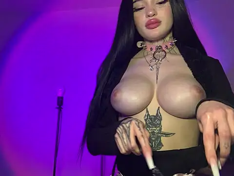 madelinexx online show from 02-25-25, 10:31
