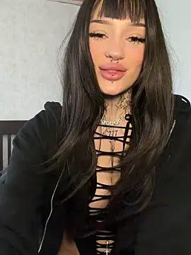 madelinexx online show from 05-10-26, 02:08