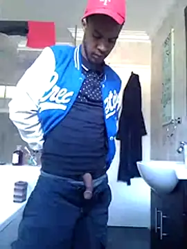Snapshot of wxndrboylee chatting on 05-26-26, 01:20 wxndrboylee online show from 05-26-26, 01:20