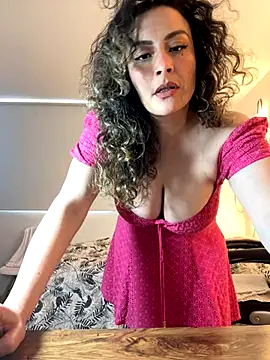 Elizabeth Dupont online show from 11-07-25, 06:56