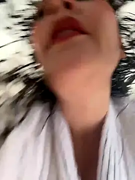 Elizabeth Dupont online show from 09-13-25, 07:14