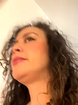 Elizabeth Dupont online show from 09-29-25, 11:49