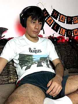 Huge latin cock online show from 10-18-25, 11:07