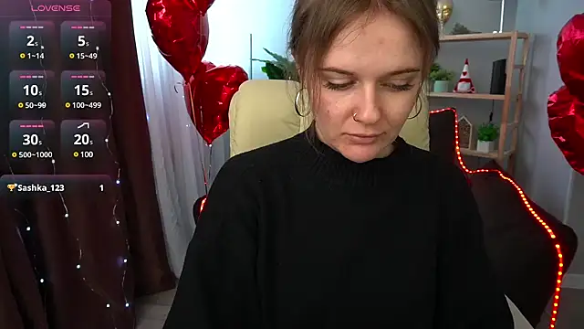 Snapshot of MaribelRiverr_ chatting on 02-24-25, 09:32 MaribelRiverr online show from 02-24-25, 09:32