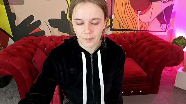 MaribelRiverr  online show from 05-04-26, 05:44