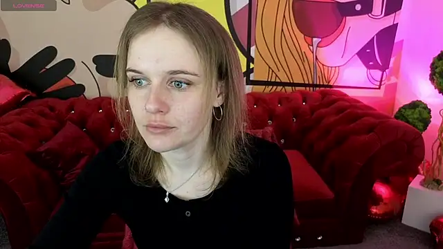 Snapshot of MaribelRiverr_ chatting on 04-04-26, 05:47 MaribelRiverr online show from 04-04-26, 05:47