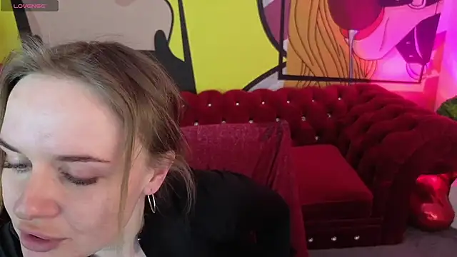 Snapshot of MaribelRiverr_ chatting on 04-13-26, 05:44 MaribelRiverr online show from 04-13-26, 05:44