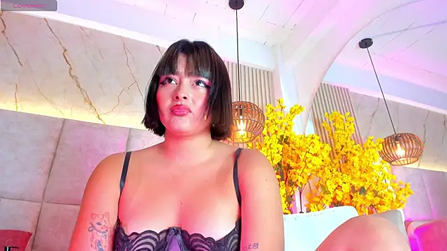 KimVelezz online show from 04-14-26, 07:19