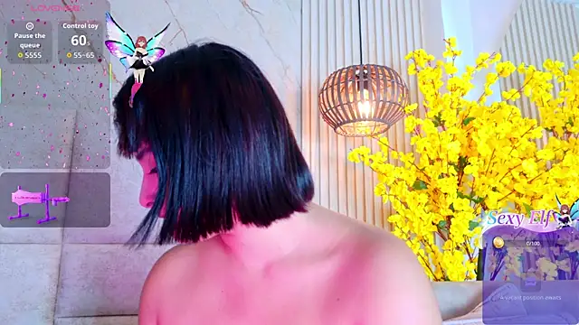 Snapshot of KimVelezz chatting on 05-14-26, 07:11 KimVelezz online show from 05-14-26, 07:11