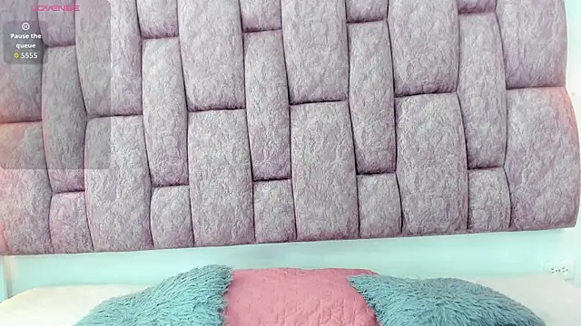 britanny-collyns online show from 09-12-25, 07:35