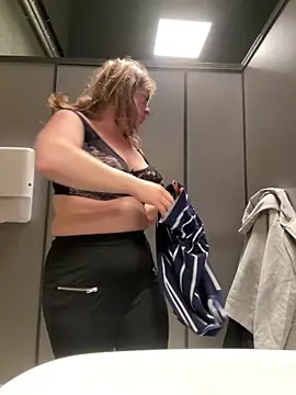 Lombada online show from 03-29-26, 02:19