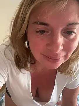 Lombada online show from 07-28-26, 01:21