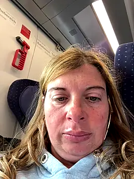 Lombada online show from 10-25-25, 02:39