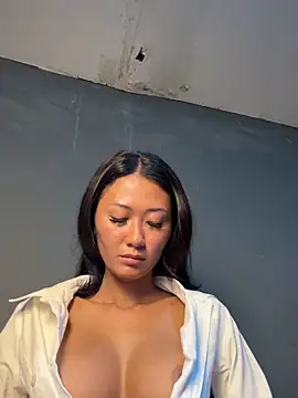 thai-dreamgirl online show from 12-01-25, 11:27