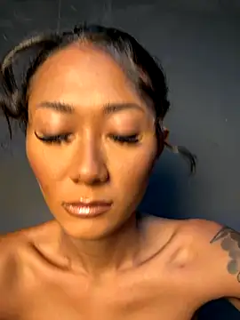 thai-dreamgirl online show from 10-04-25, 09:49