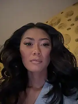 Snapshot of thai-dreamgirl chatting on 04-05-26, 01:23 thai-dreamgirl online show from 04-05-26, 01:23