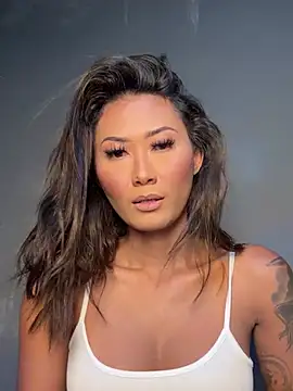 Snapshot of thai-dreamgirl chatting on 03-27-26, 12:50 thai-dreamgirl online show from 03-27-26, 12:50