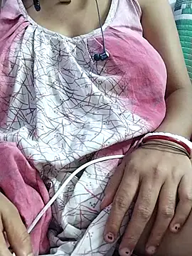 miss-Riy online show from 04-14-26, 05:07