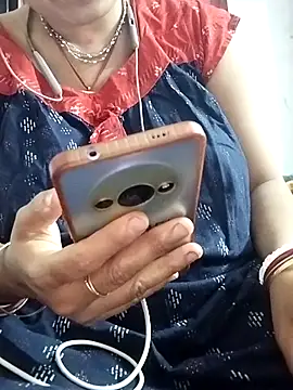 miss-Riy online show from 02-18-26, 04:47