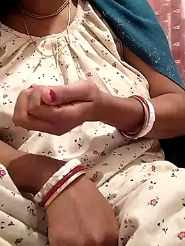 miss-Riy online show from 01-17-26, 04:54