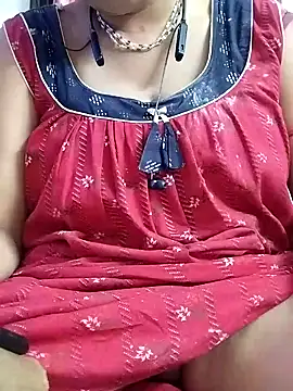 Snapshot of miss-Riy chatting on 06-06-26, 04:45 miss-Riy online show from 06-06-26, 04:45