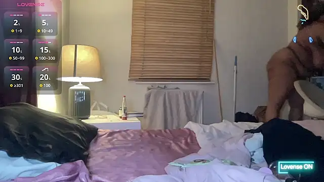 babysainty22 online show from 04-11-26, 09:40