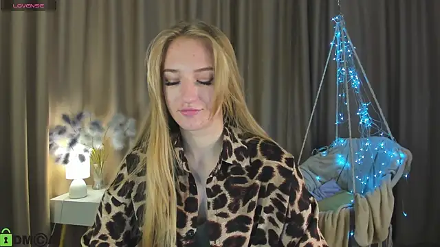 Stacy River online show from 10-12-25, 09:32