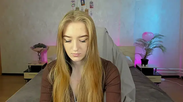 Stacy River online show from 02-19-25, 08:12