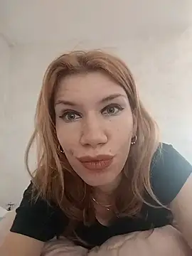 EvaRush online show from 12-18-25, 10:52