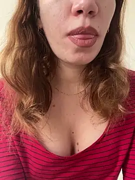 Snapshot of EvaRush chatting on 12-16-24, 07:37 EvaRush online show from 12-16-24, 07:37