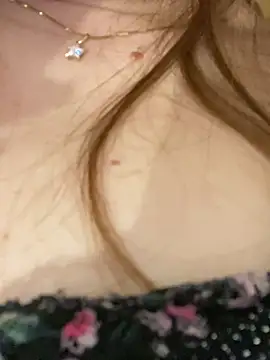 Snapshot of EvaRush chatting on 01-19-25, 12:28 EvaRush online show from 01-19-25, 12:28