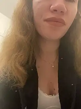 Snapshot of EvaRush chatting on 12-05-24, 08:17 EvaRush online show from 12-05-24, 08:17