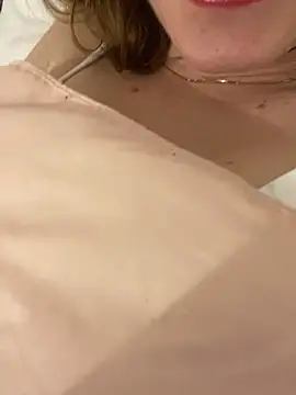 Snapshot of EvaRush chatting on 02-16-25, 08:11 EvaRush online show from 02-16-25, 08:11