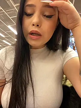 Chloe  Moon online show from 01-22-25, 12:27