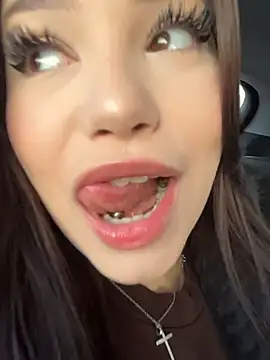 Chloe  Moon online show from 01-12-26, 12:23