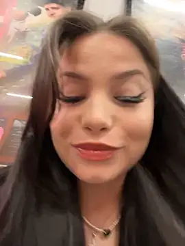 Chloe  Moon online show from 10-21-25, 02:27